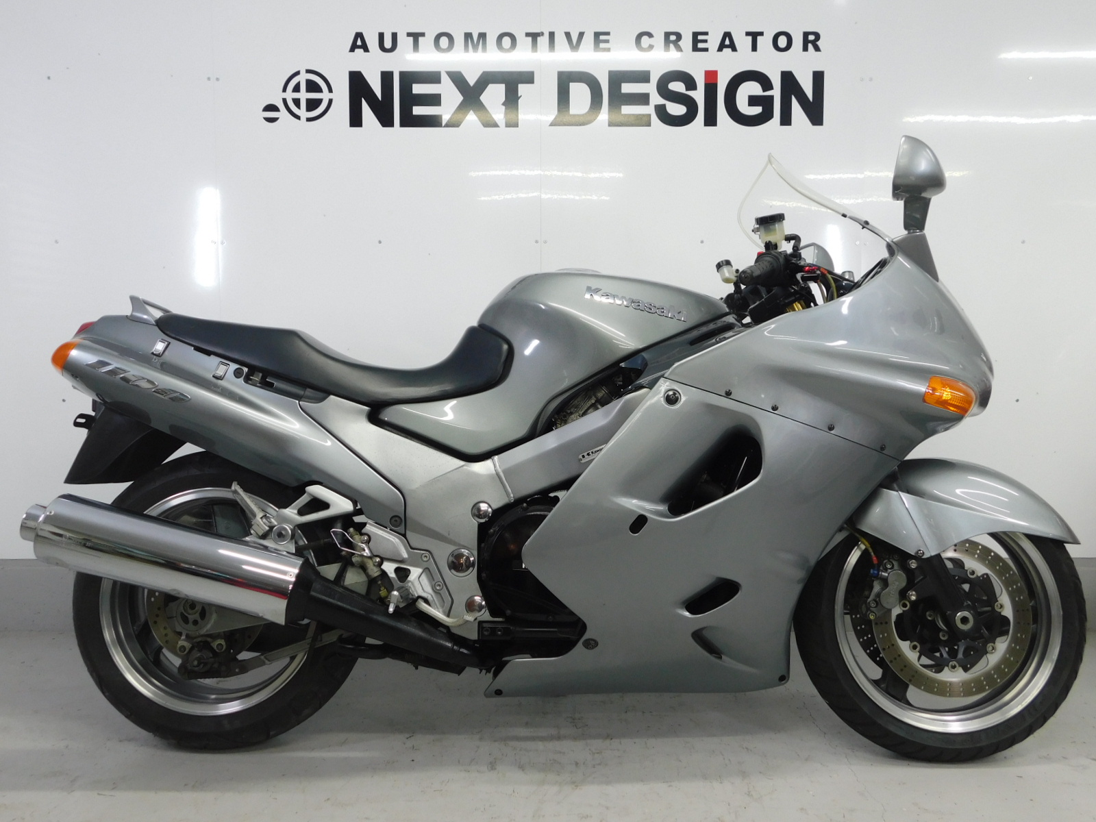 KAWASAKI ZZR1100 D型